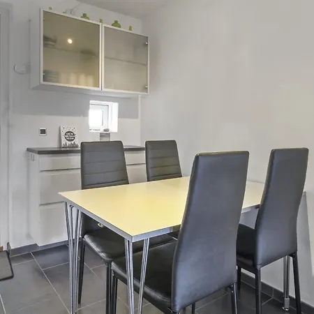 Lejlighed Alvild - 2-3km From The Sea By Interhome